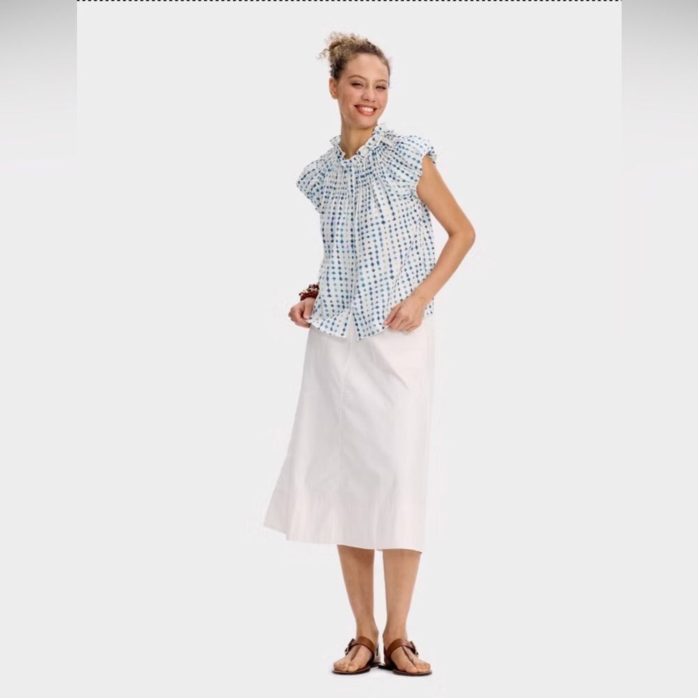 Universal Thread - Women’s Smocked Puff Sleeve Blouse - Picture 3 of 9